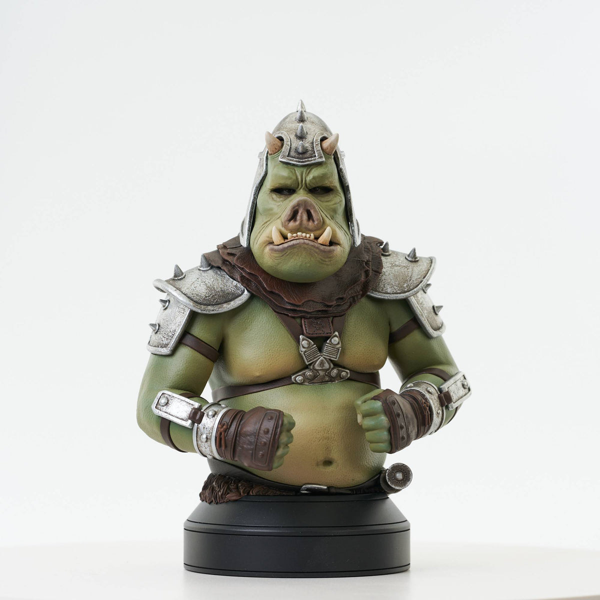 SW BOOK OF BOBA FETT GAMORREAN BODY GUARD 1/6 SCALE BUST